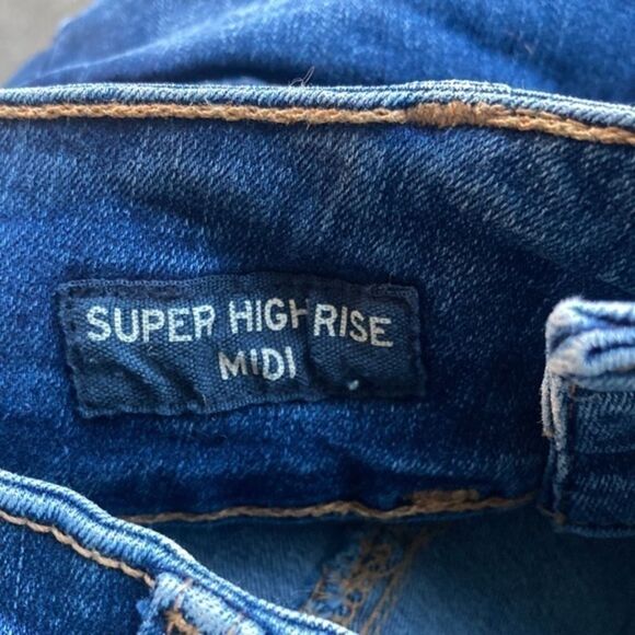 Aeropostale size 2 girls denim shorts - Picture 6 of 8